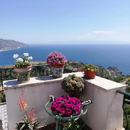 Il Normanno, Con Panorama Mozzafiato Taormina