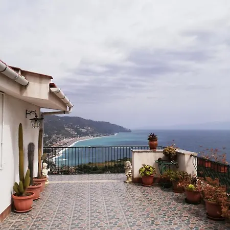 Il Normanno, Con Panorama Mozzafiato Apartment