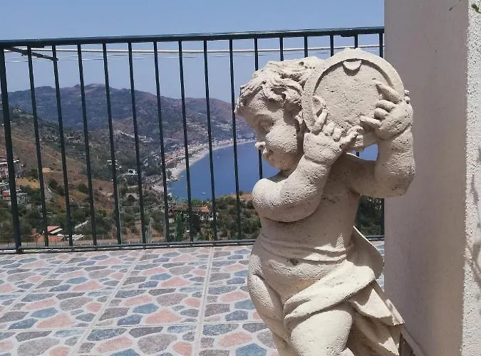 Il Normanno, Con Panorama Mozzafiato Taormina